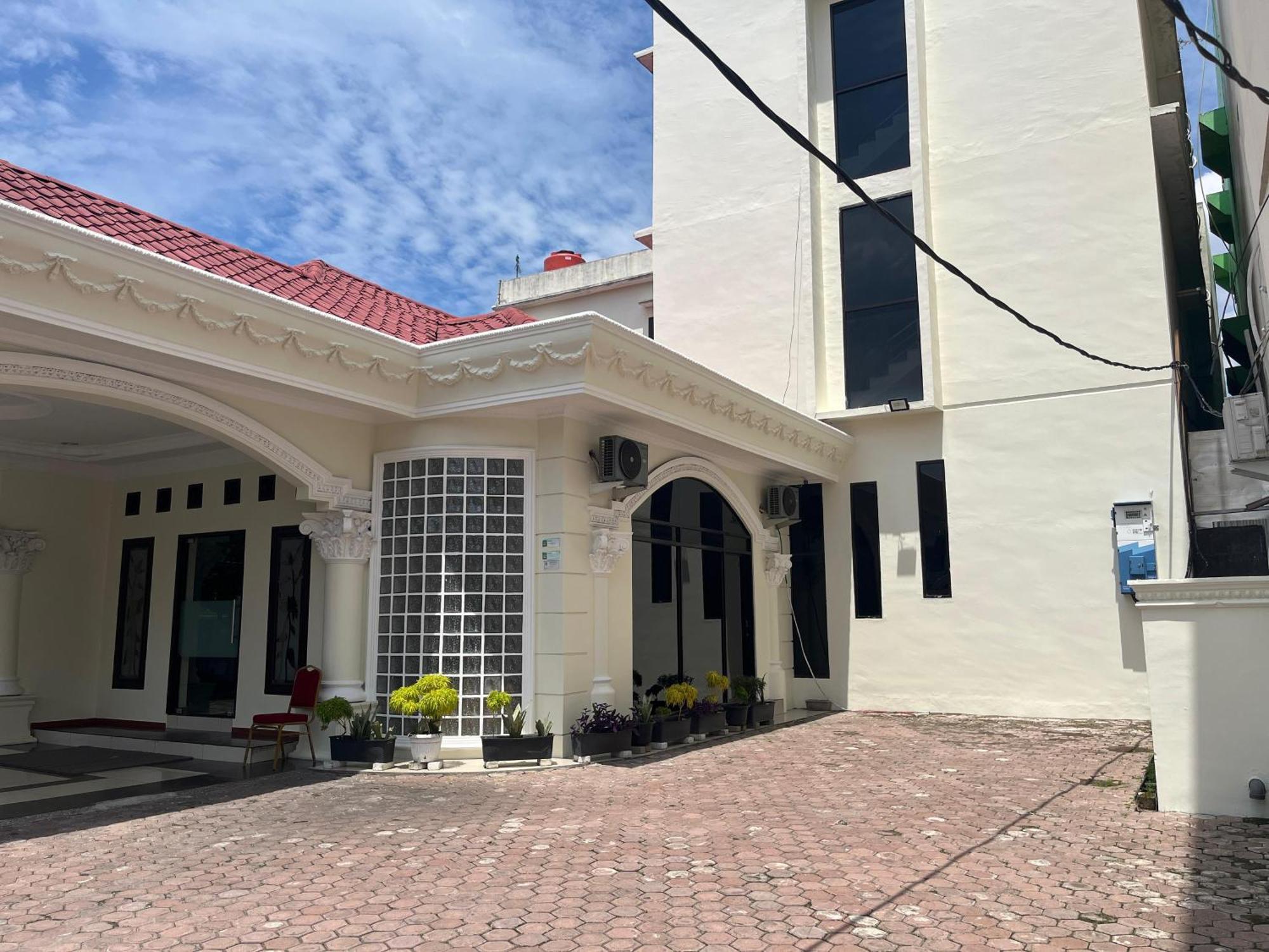 De Nusantara Hotel Syariah Medan Kültér fotó